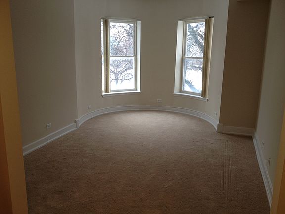 2nd image of 4747 S Saint Lawrence Ave APT 2
