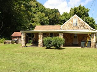 5131 Castleberry Hollow Rd, Cumberland Furnace, TN 37051