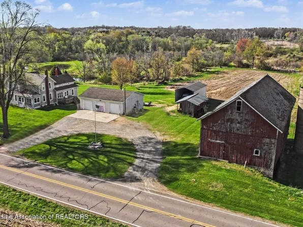 9682 Mount Hope Rd, Munith, MI 49259