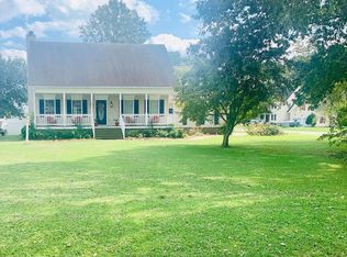 125 Waters Dr, Moyock, NC 27958