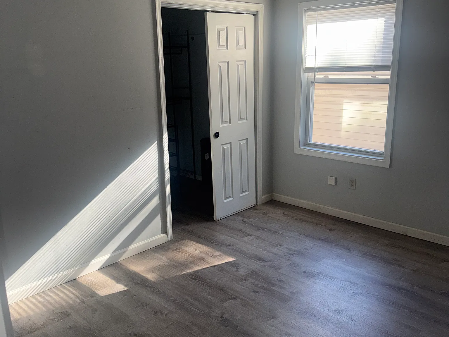3 bed, $2,300 — Photo 3