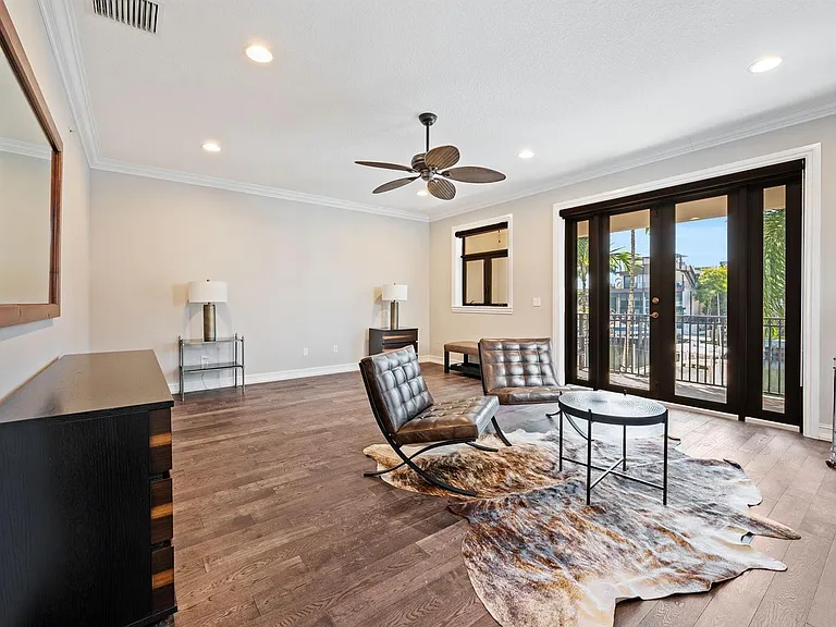 95 Isle Of Venice Dr — Photo 15