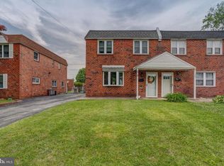 10 Forest Ave, Ridley Park, PA 19078