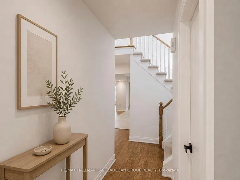 60 Carl Tennen St — Photo 6