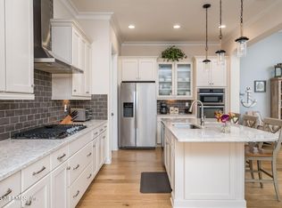429 Wingstone Dr, Jacksonville, FL 32256