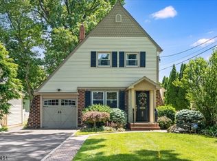 60 Lyall Rd, Clifton, NJ 07012