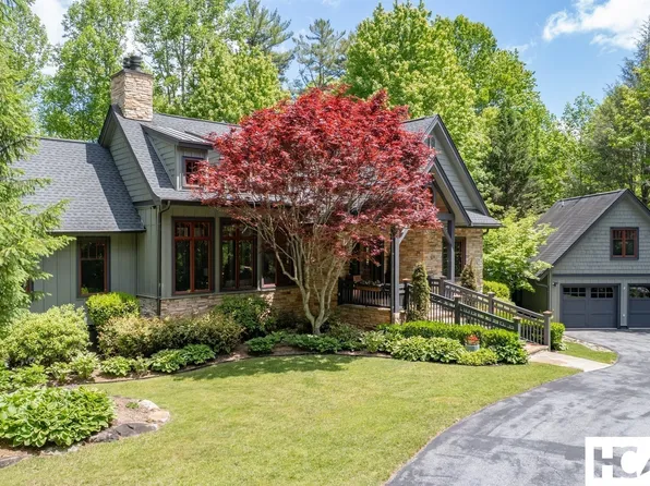 1109 Links Drive, Cashiers, NC 28717