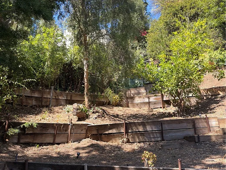 10051 Westwanda Dr — Photo 43