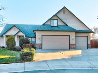 290 S Cooksom Pl, Eagle, ID 83616