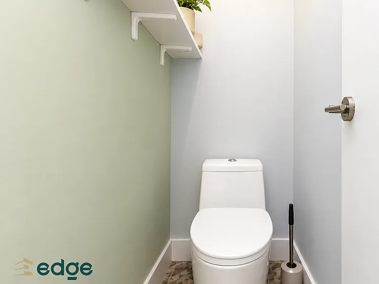 35 Rogers Ave #1F — Photo 6