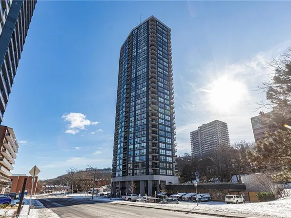 150 Charlton Ave E #2107, Hamilton, ON L8N 3X3