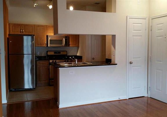 4th image of 12949 Centre Park Cir APT 305