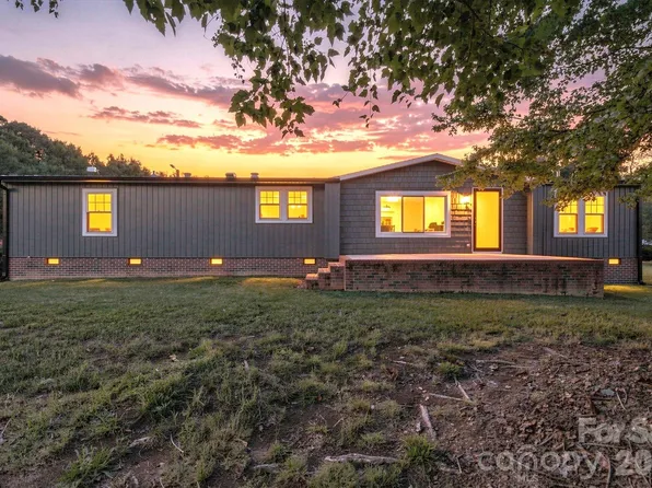 2587 Vision Dr, Catawba, NC 28609