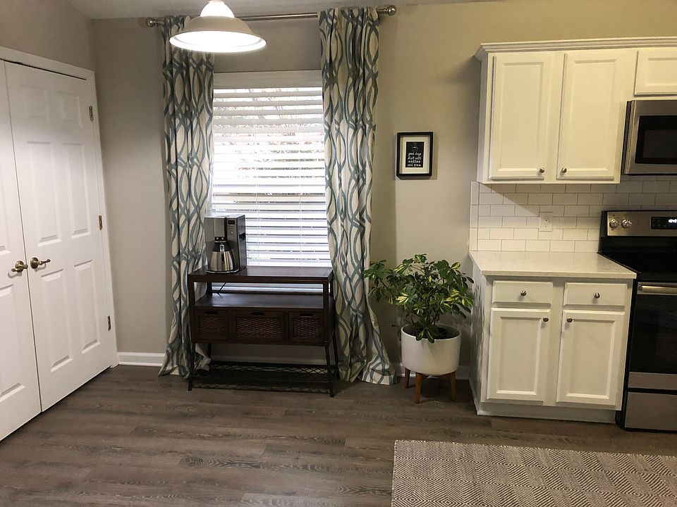 1st image of 4824 Hilarita Cir
