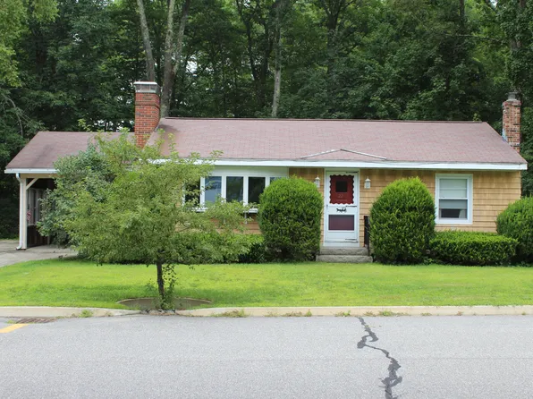 22 Willow Drive, Westbrook, ME 04092