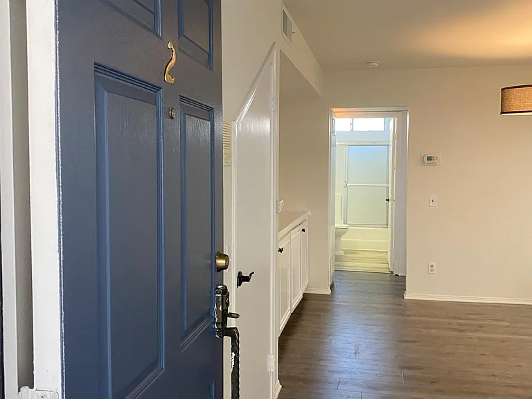 14116 Tiara St #2 — Photo 2