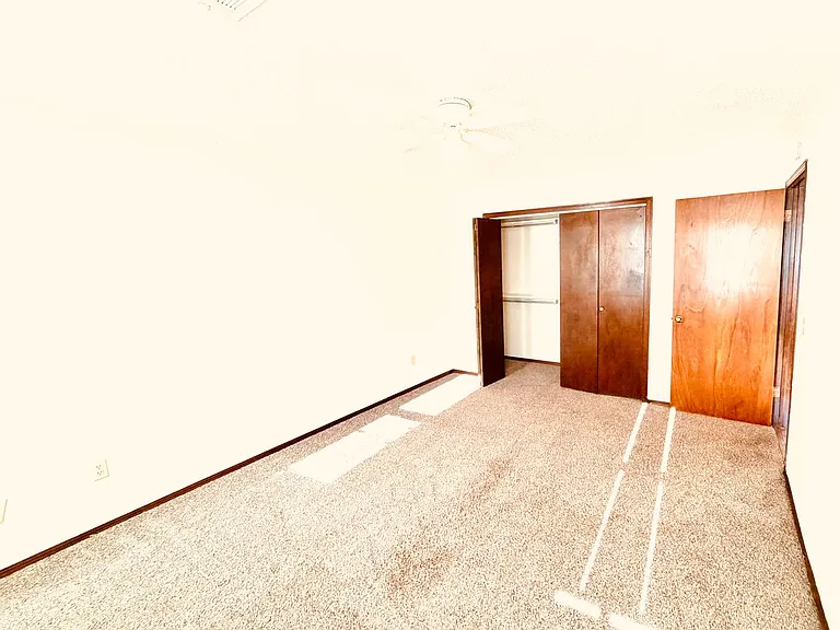 316 Falcon Ct — Photo 14