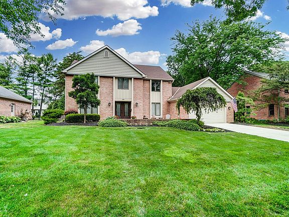 2nd image of 1296 Carron Dr