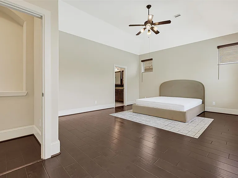 28639 Rolling Ridge Dr — Photo 14