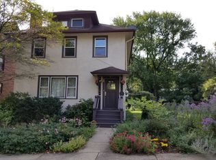 824 Ridge Ter, Evanston, IL 60201