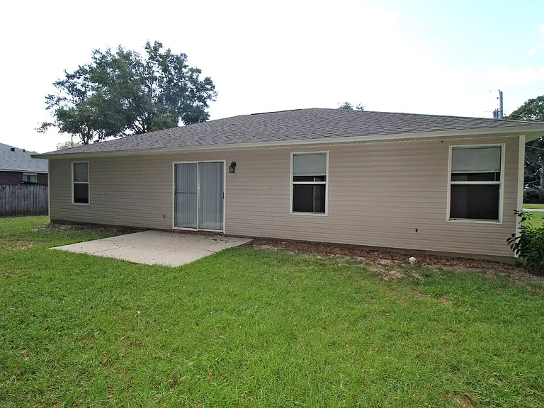 4319 Crosswinds Dr — Photo 24