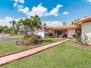 10443 SW 120th St, Miami, FL 33176