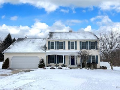 73 Burbank Dr, Orchard Park, NY, 14127