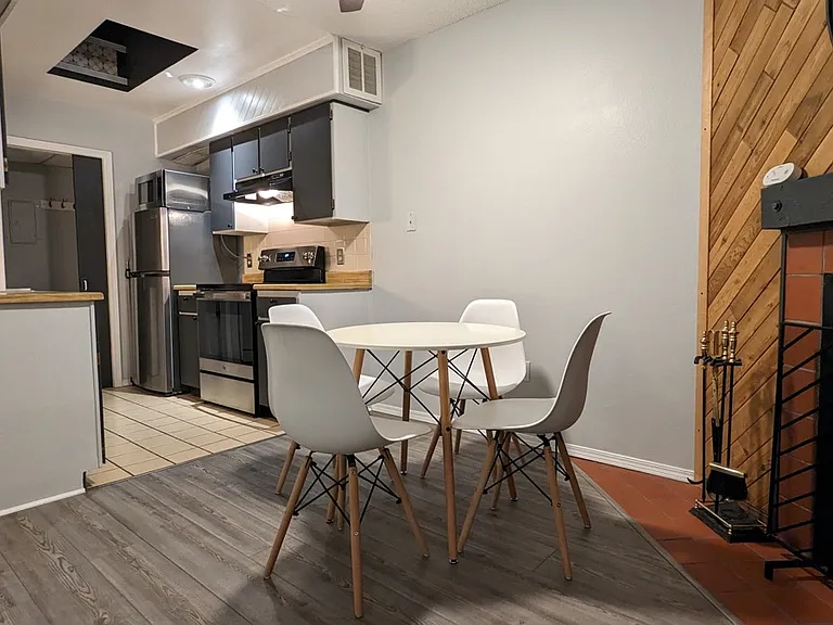 1830 Newland Ct #316 — Photo 2