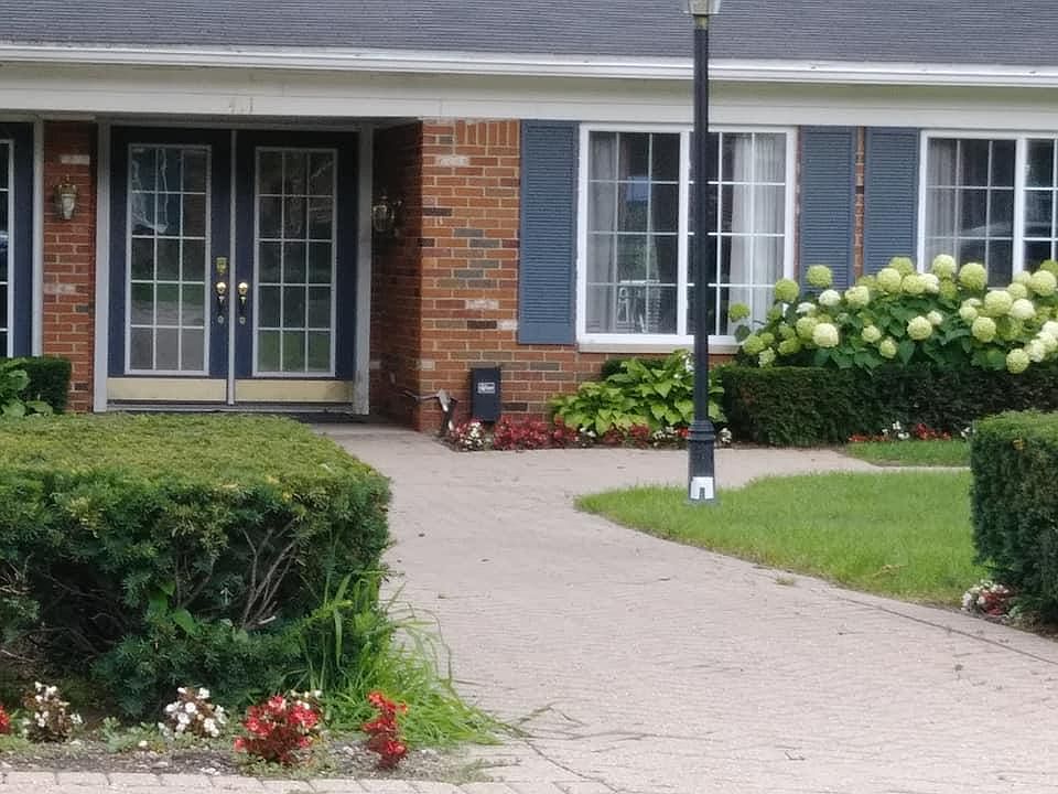 612 E Fox Hills Dr 1, Bloomfield Hills, MI 48304 Zillow