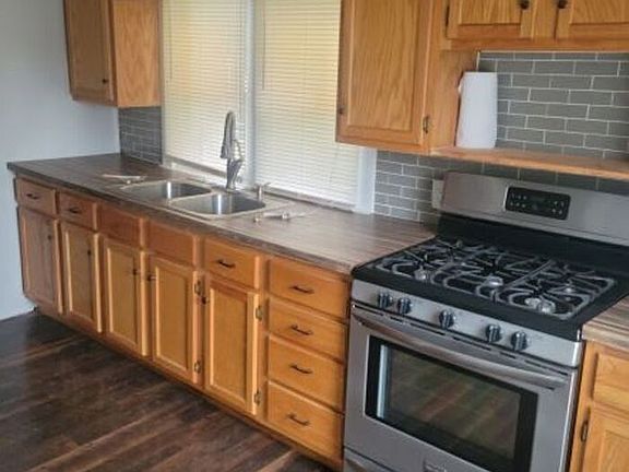 2nd image of 309 S Olive St #A&b