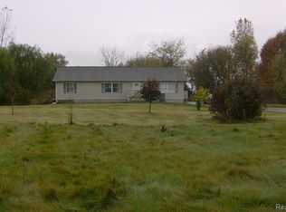 15725 Schultz Rd, Berlin, MI 48002