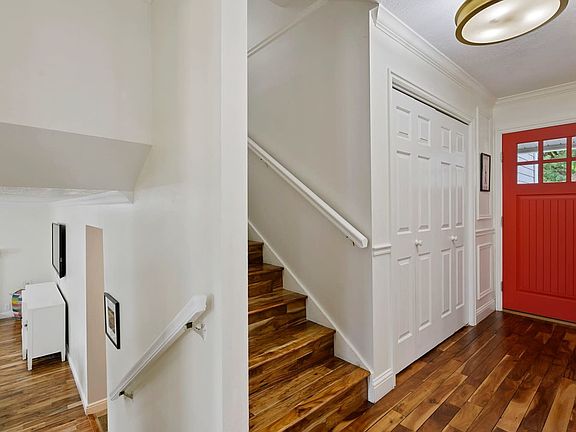 5th image of 2516 E Keddington Ln