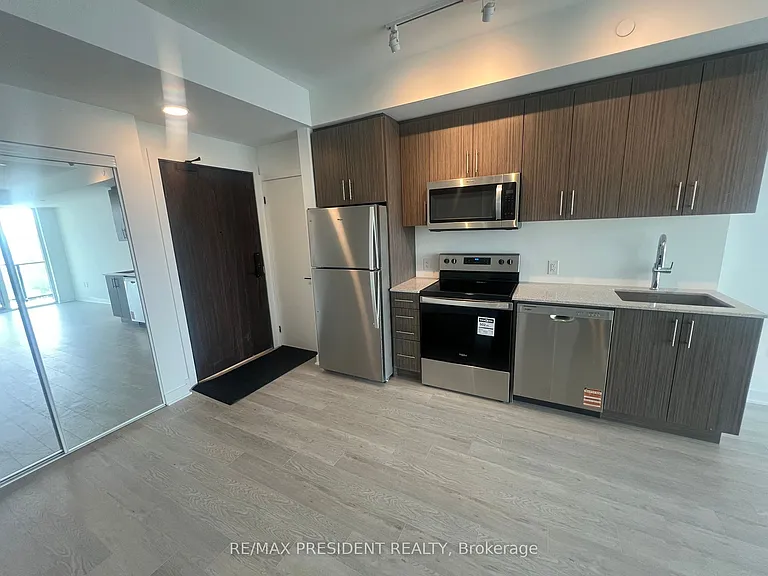 2782 Barton St E #1018 — Photo 5
