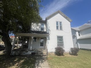 201 E Culton St #B, Warrensburg, MO 64093