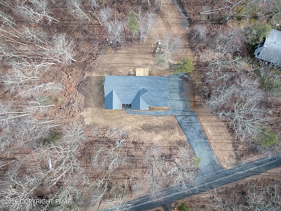 2nd image of 456 Big Oak Rd