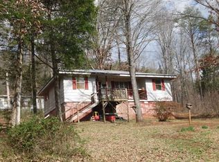 153 Bob Payne Rd, Tellico Plains, TN 37385