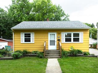 1622 3rd St N, Fargo, ND 58102