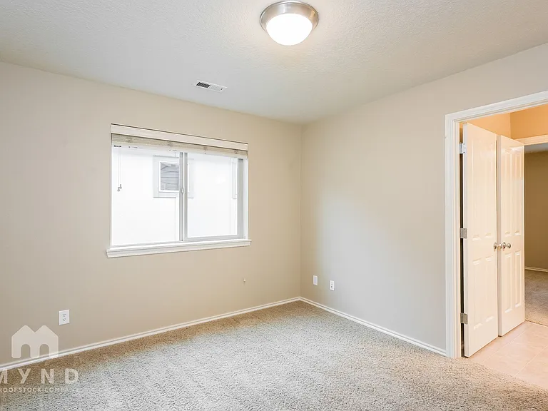16765 NW Vetter Dr — Photo 14