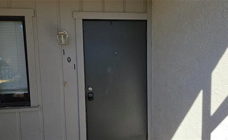 22523 Westchester Blvd #101B — Photo 2