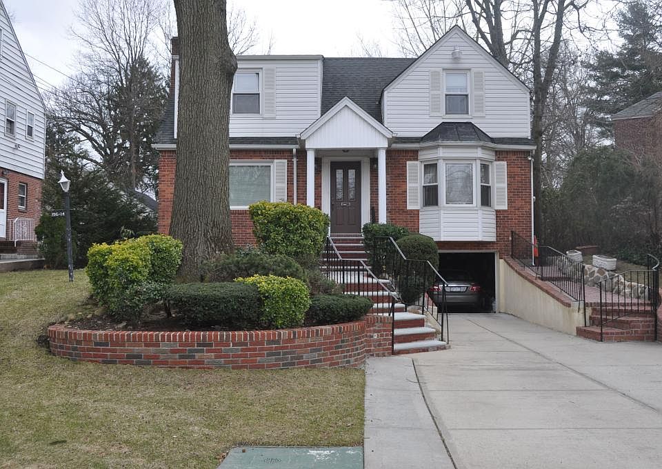 1st image of 196-14 McLaughlin Ave
