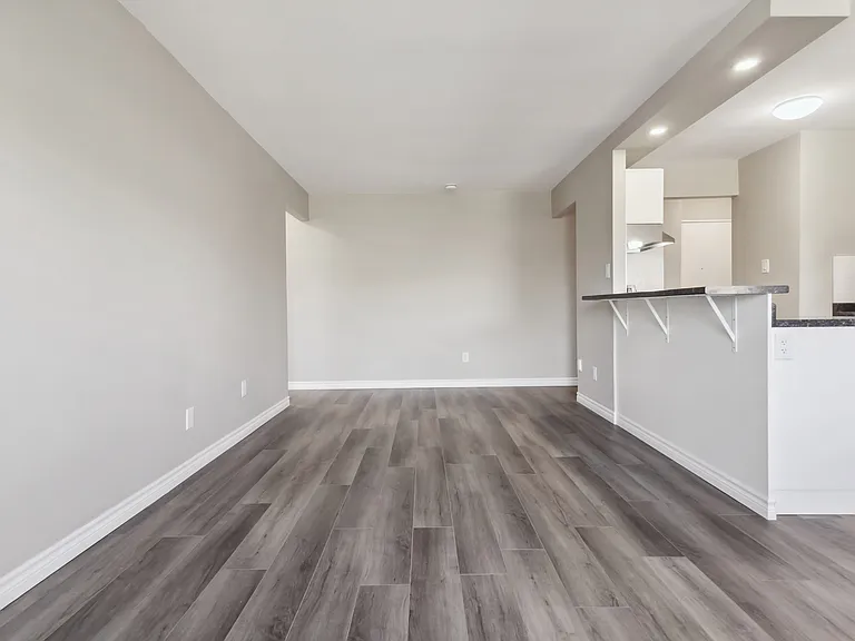 311 Central Ave — Photo 10