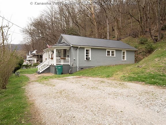 4th image of 1929 Witcher Creek Rd