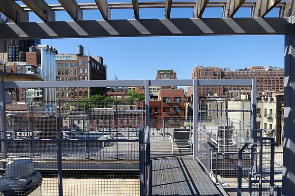 Rented by Compass | media 11