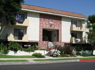 5202 Noble Ave APT 102, Sherman Oaks, CA 91411