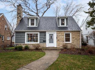 4853 N Bartlett Ave, Whitefish Bay, WI