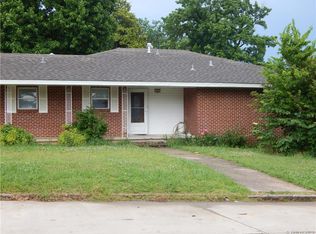 504 N 7th St, Henryetta, OK 74437