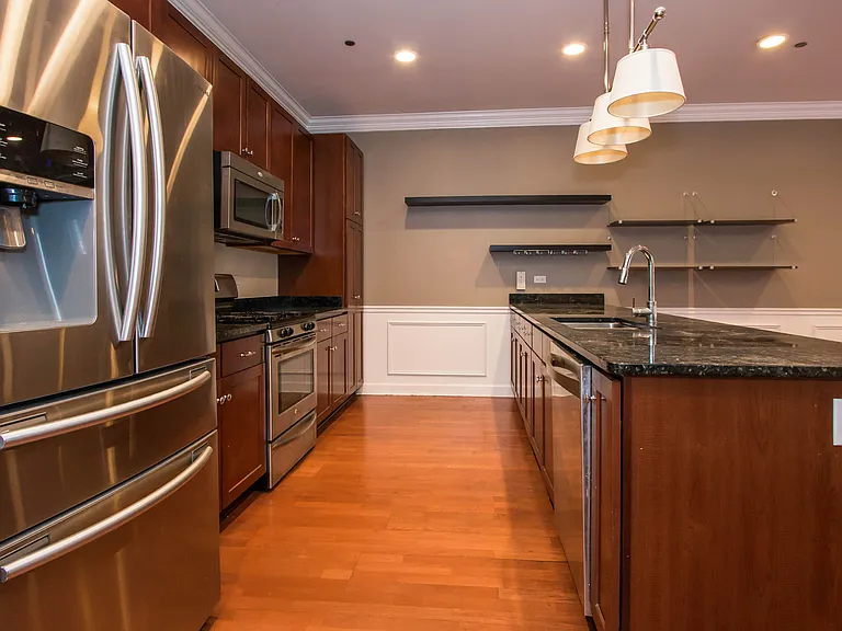 51 W 15th St #C2 — Photo 2