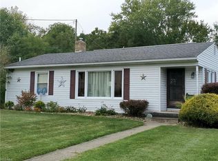 6469 McKee Rd SE, Dennison, OH 44621