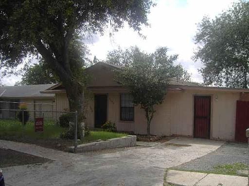 2nd image of 5742 BROKEN LANCE DR