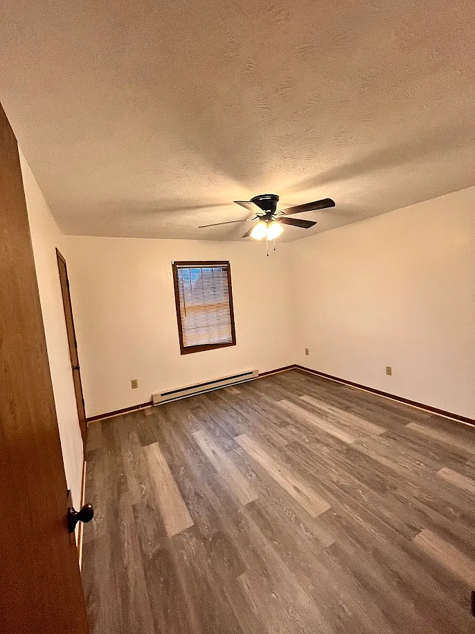 1480 Wayne Street - C — Photo 1
